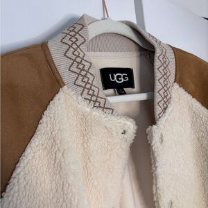 UGG 🤍 Tan and Cream Bomber Jacket